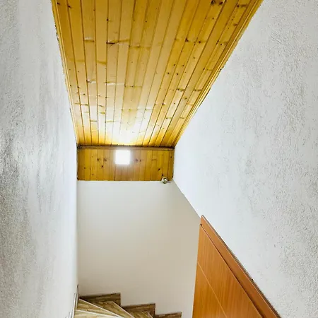 Apartman Han Apartment